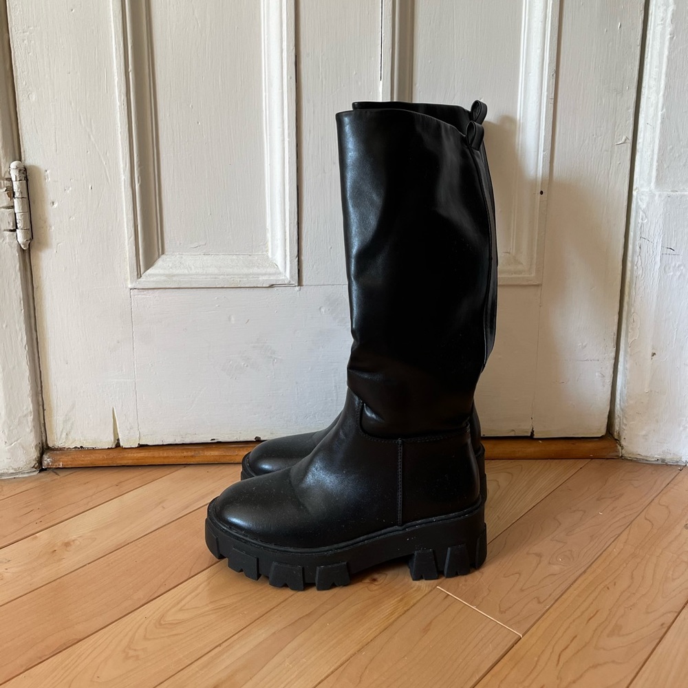 RAID boots